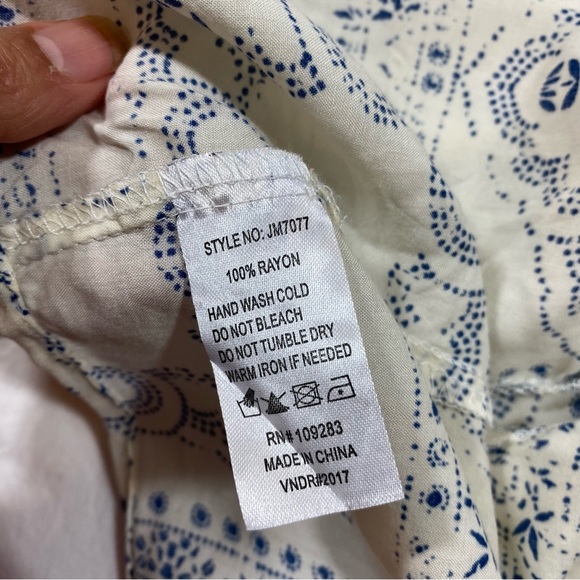 Surf Gypsy Cropped Tie Shirt Flowy Deep V-Neck Tassels 3/4 sleeves Boho Top - Picture 5 of 10